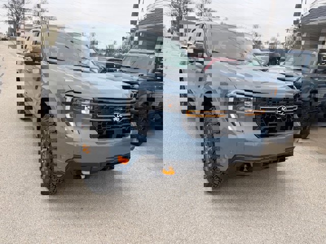 2025 Ford Maverick Tremor photo 2