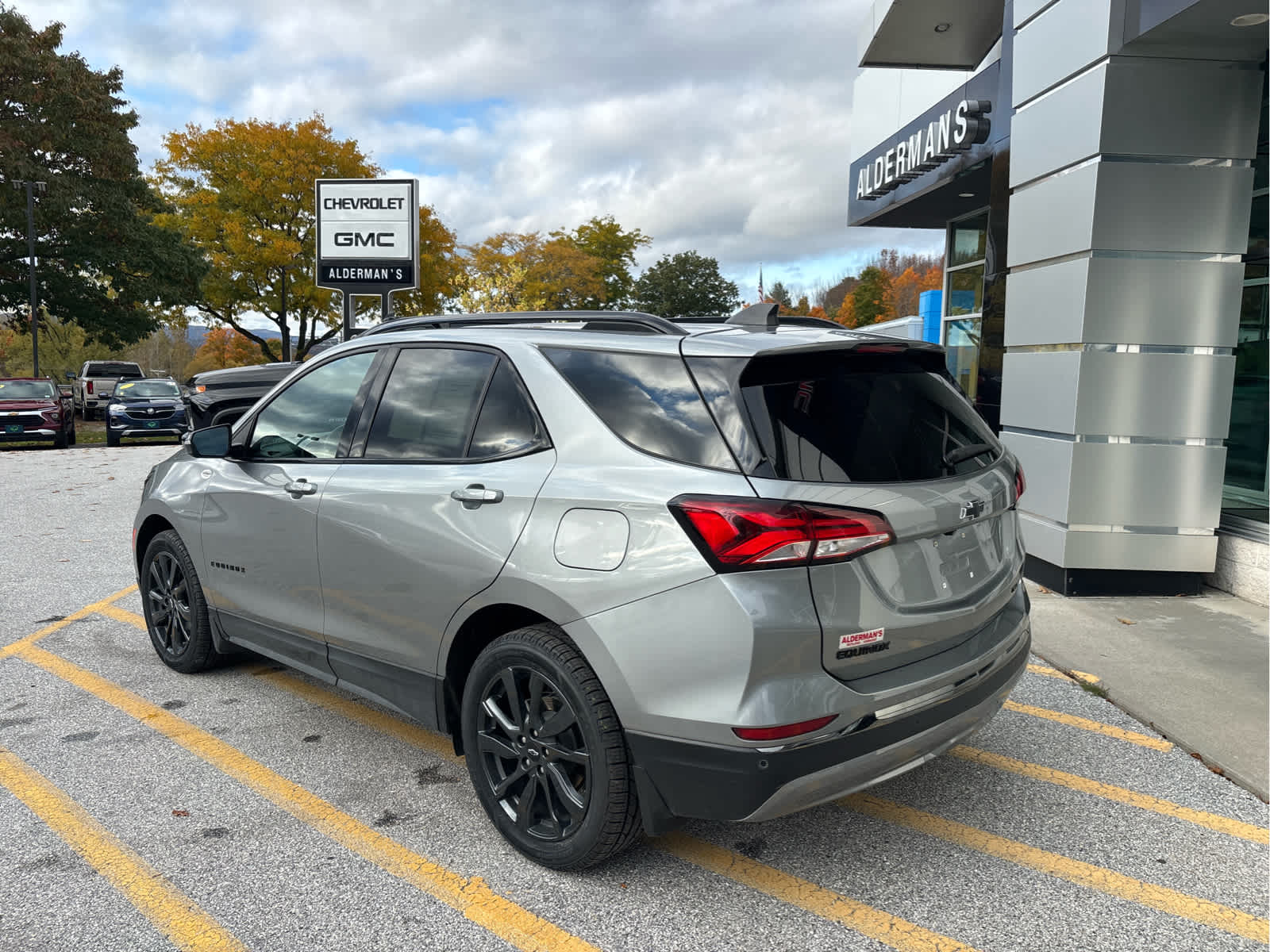 2023 Chevrolet Equinox RS - Photo 5