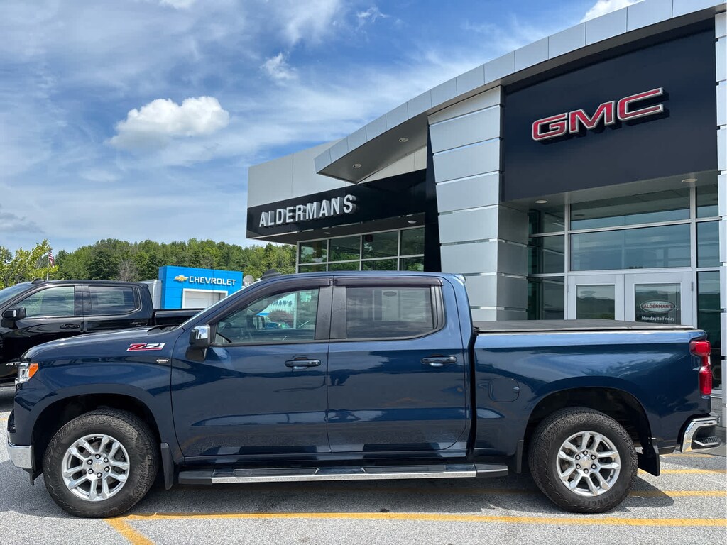 Used 2023 Chevrolet Silverado 1500 LT Truck