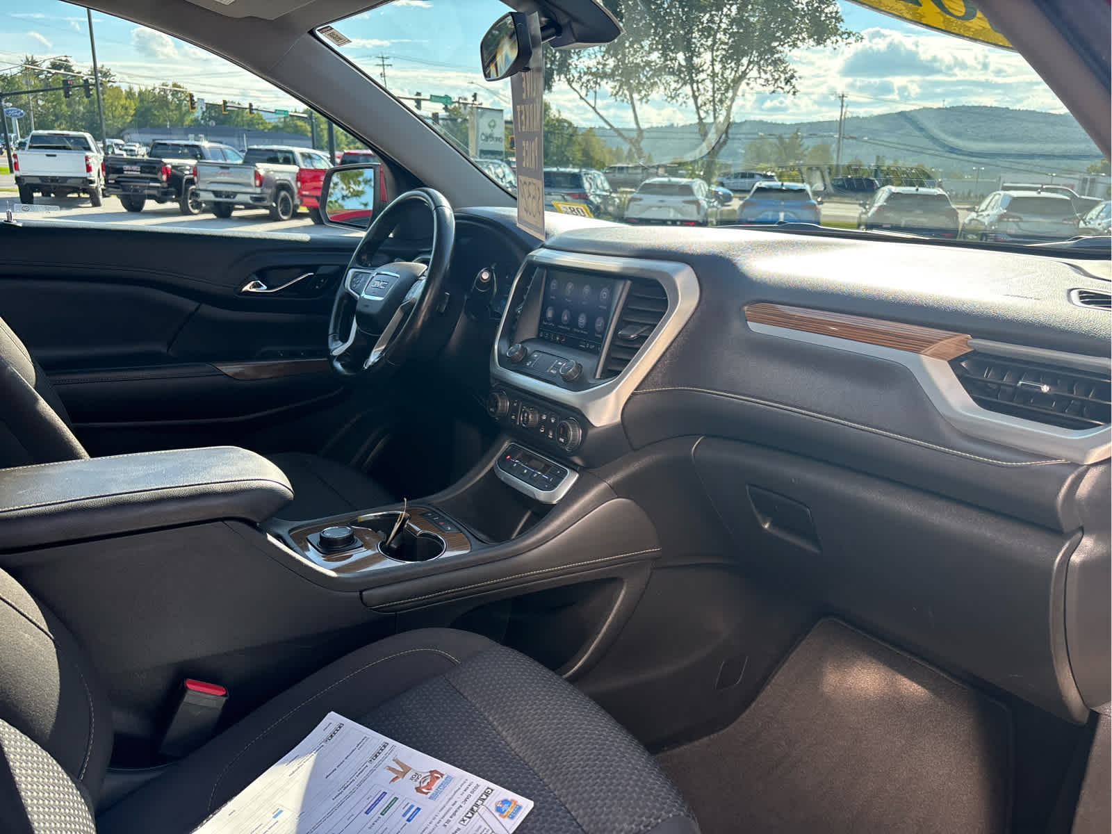 2020 GMC Acadia SLE - Photo 27