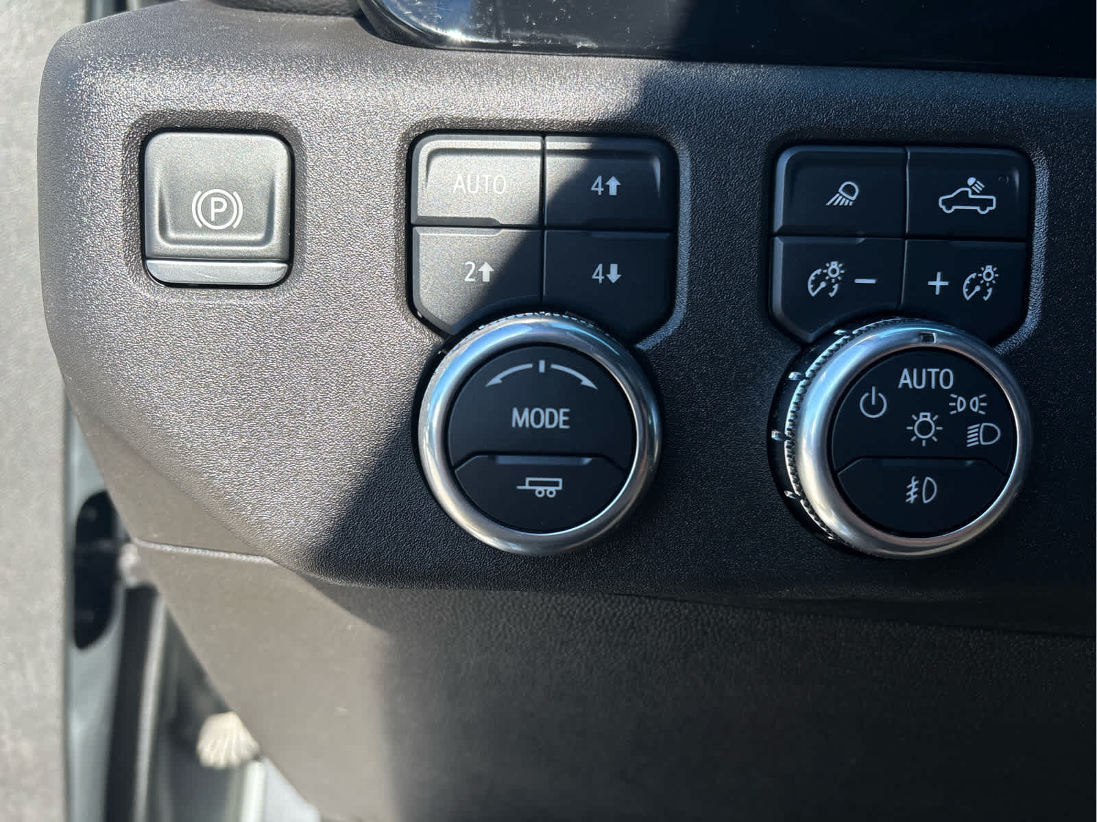 2025 GMC Sierra 3500HD SLT - Photo 19