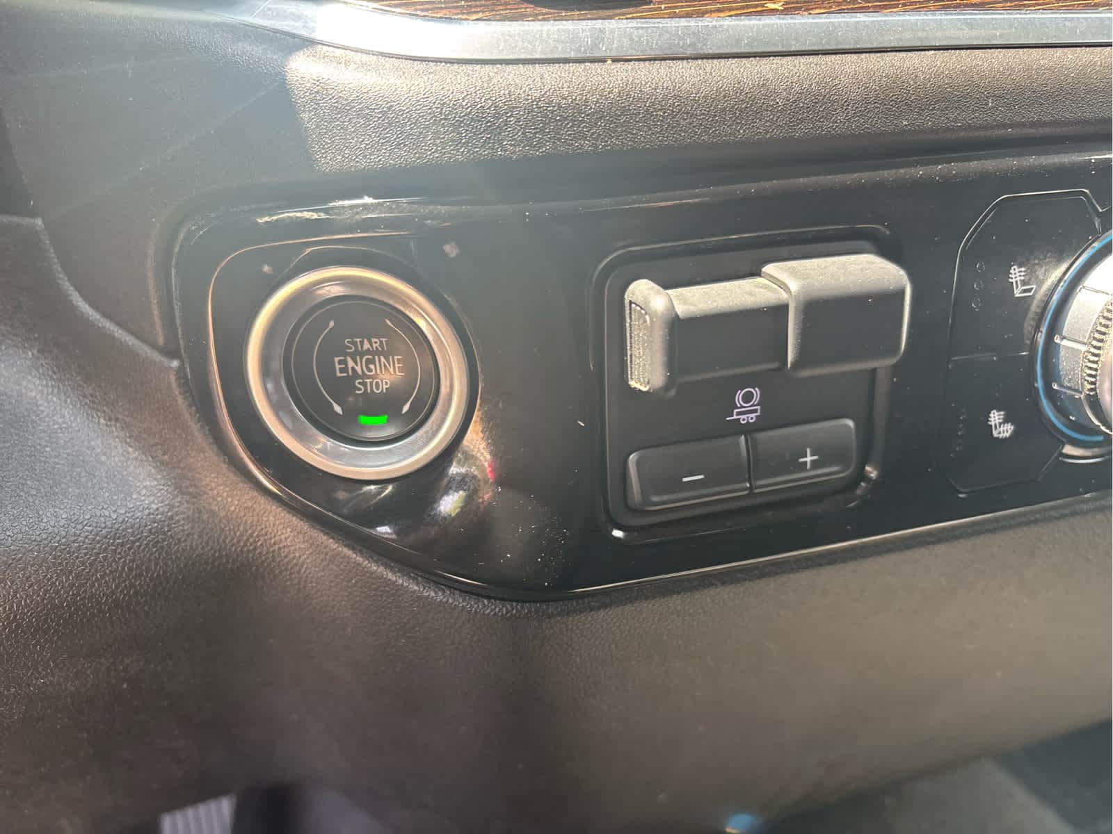 2023 GMC Sierra 1500 Elevation - Photo 17