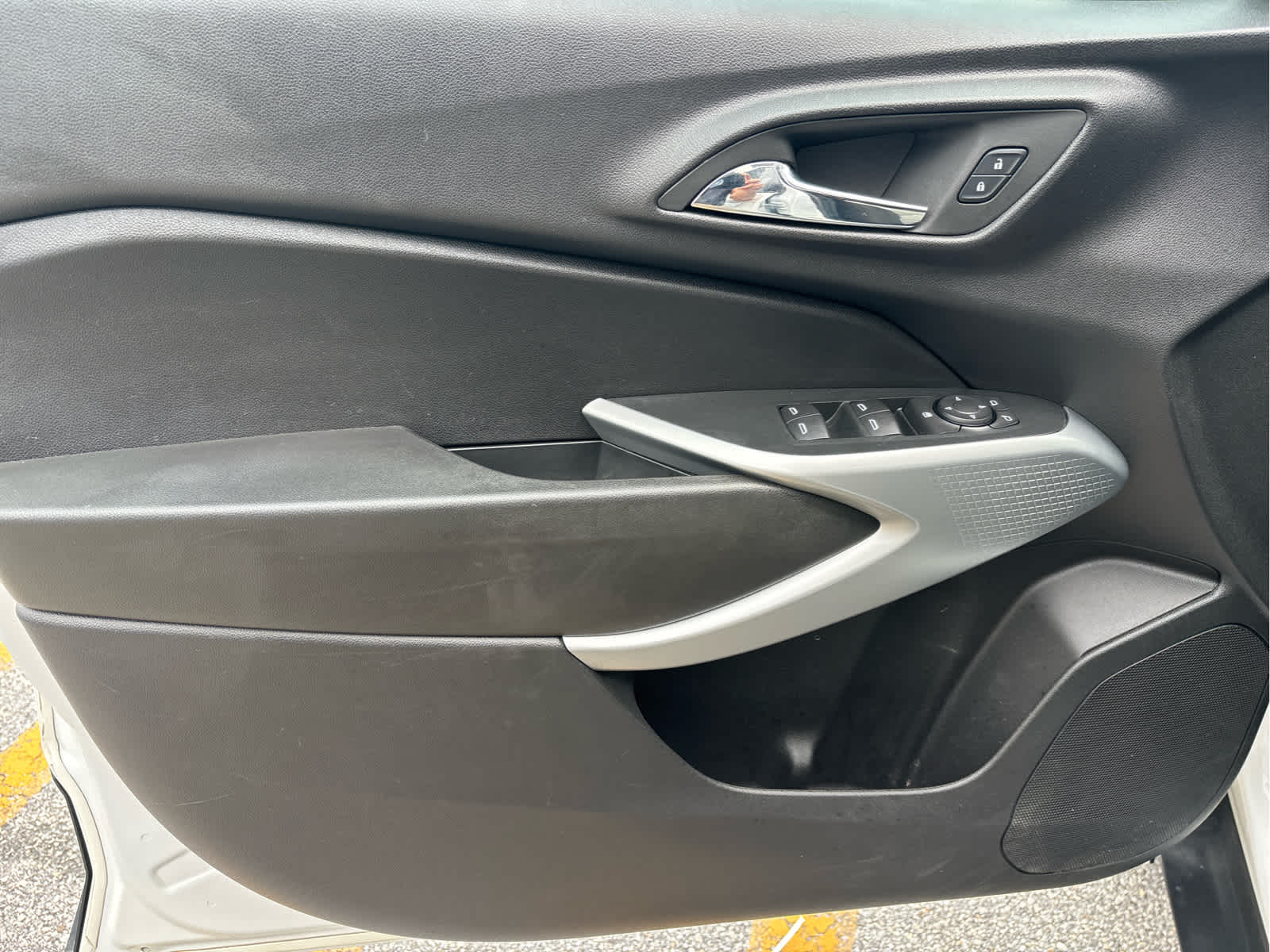 2024 Chevrolet Trax LS - Photo 17
