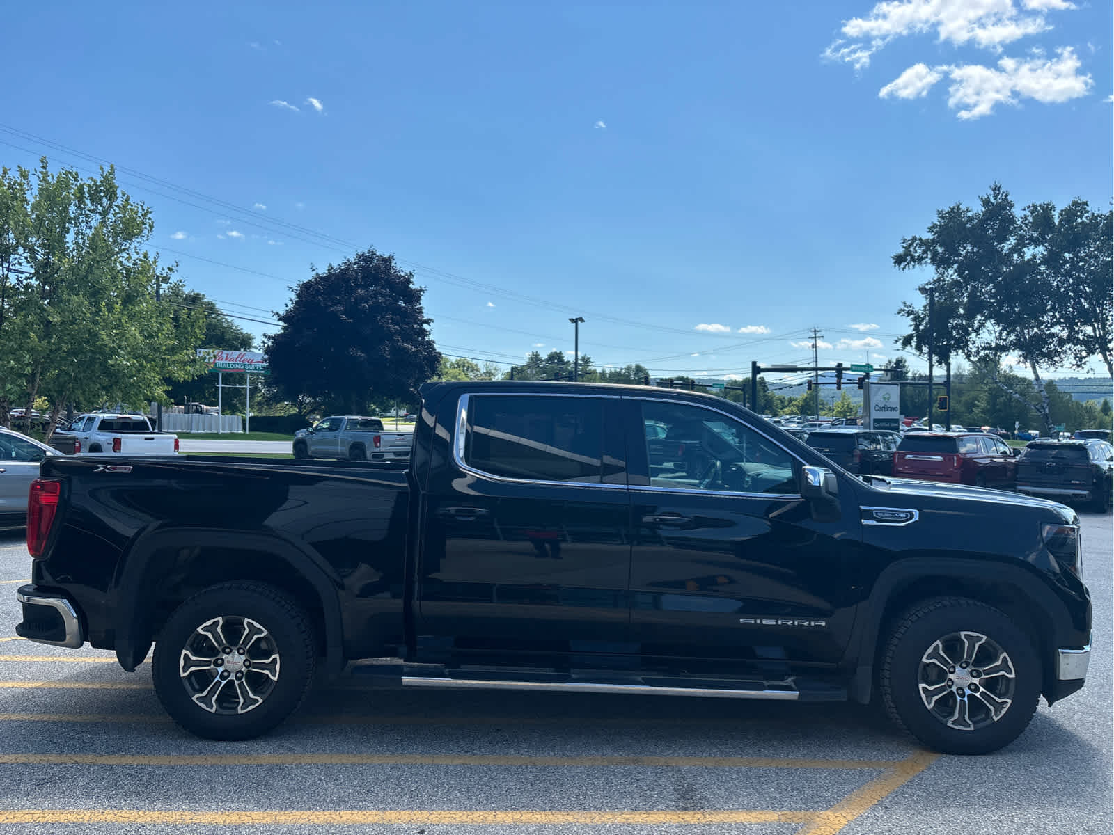 2023 GMC Sierra 1500 SLE - Photo 9