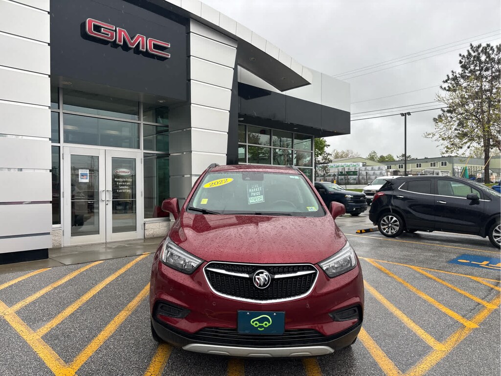 Used 2022 Buick Encore Preferred SUV