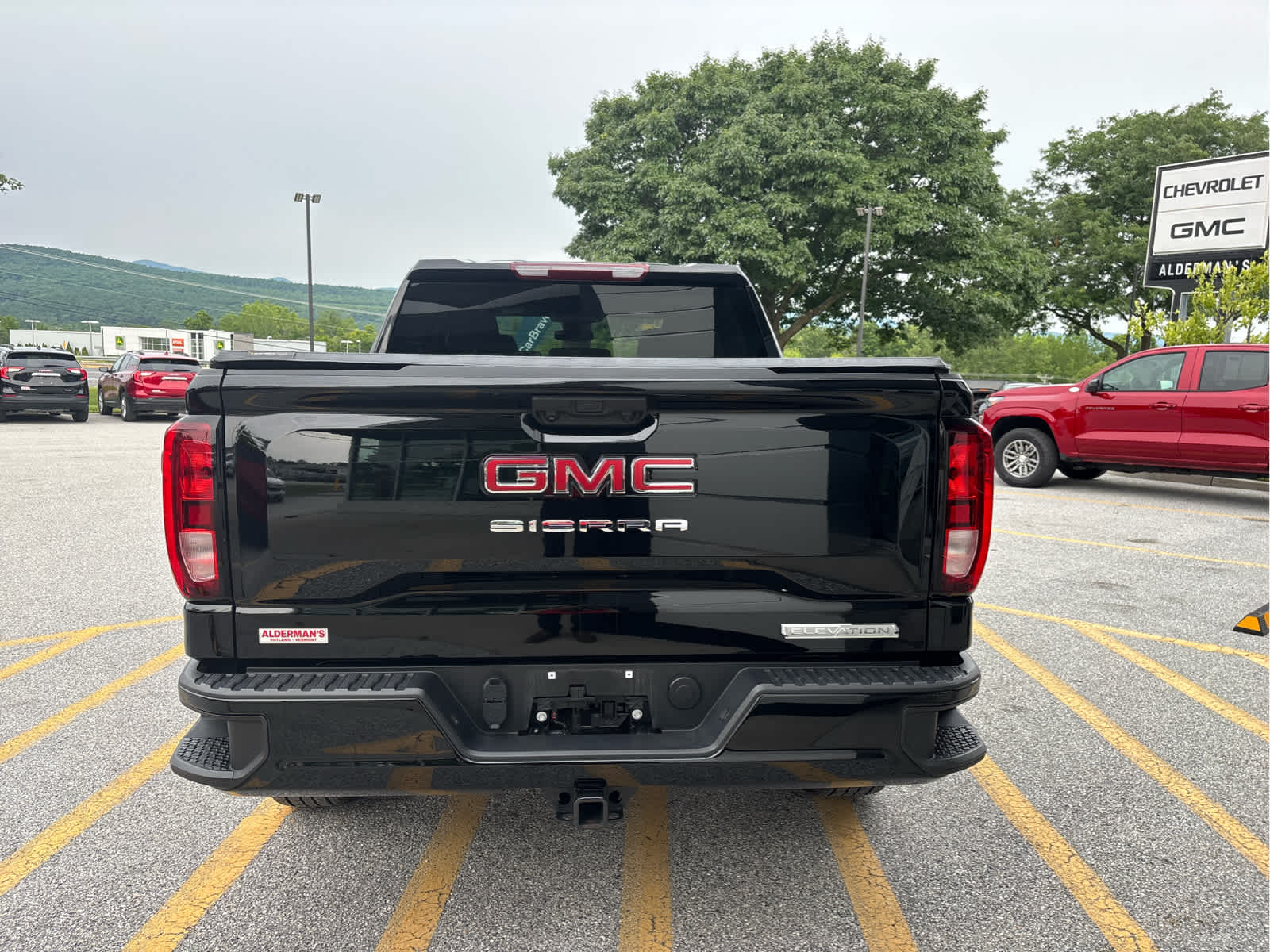 2025 GMC Sierra 1500 Elevation - Photo 6
