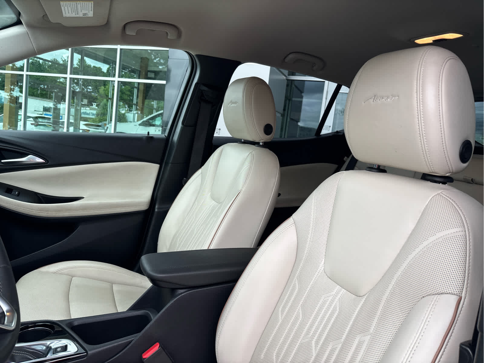 2024 Buick Encore GX Avenir - Photo 11