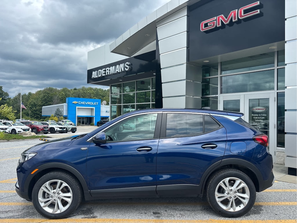 Used 2023 Buick Encore GX Preferred SUV