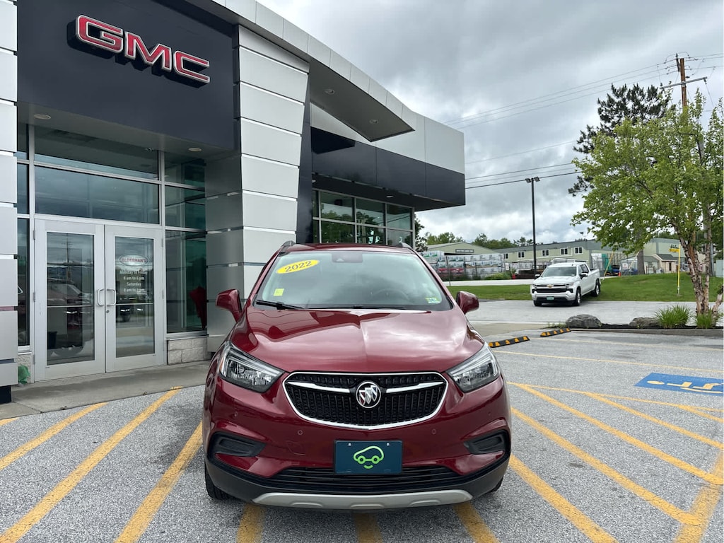 Used 2022 Buick Encore Preferred SUV