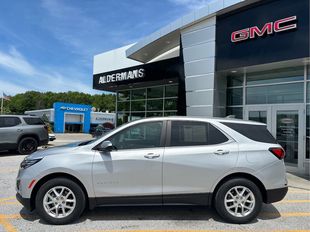 Used 2022 Chevrolet Equinox LT SUV