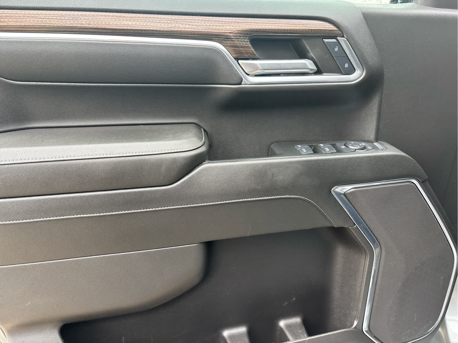 2024 Chevrolet Silverado 1500 LT Trail Boss - Photo 19