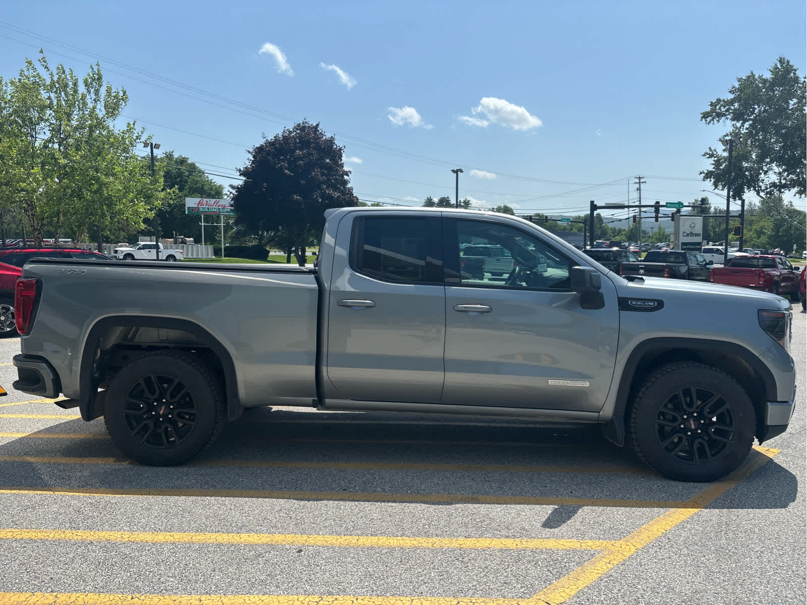 2023 GMC Sierra 1500 Elevation - Photo 9