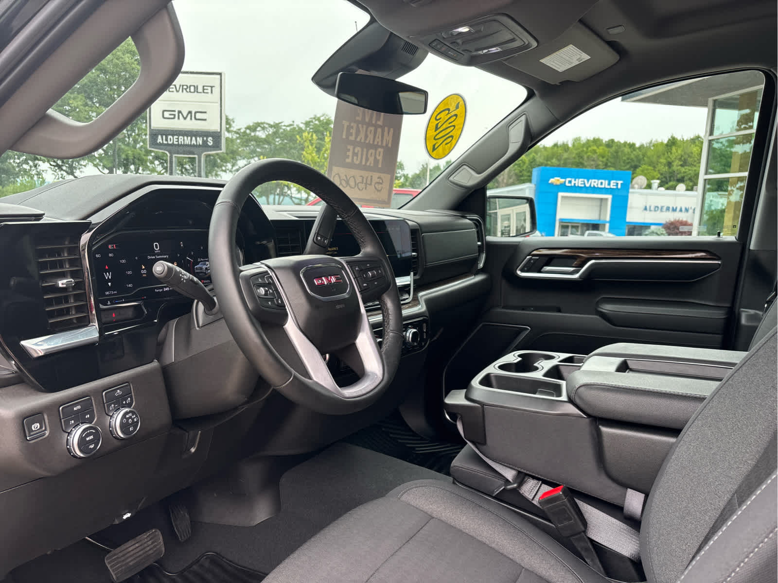 2025 GMC Sierra 1500 Elevation - Photo 10
