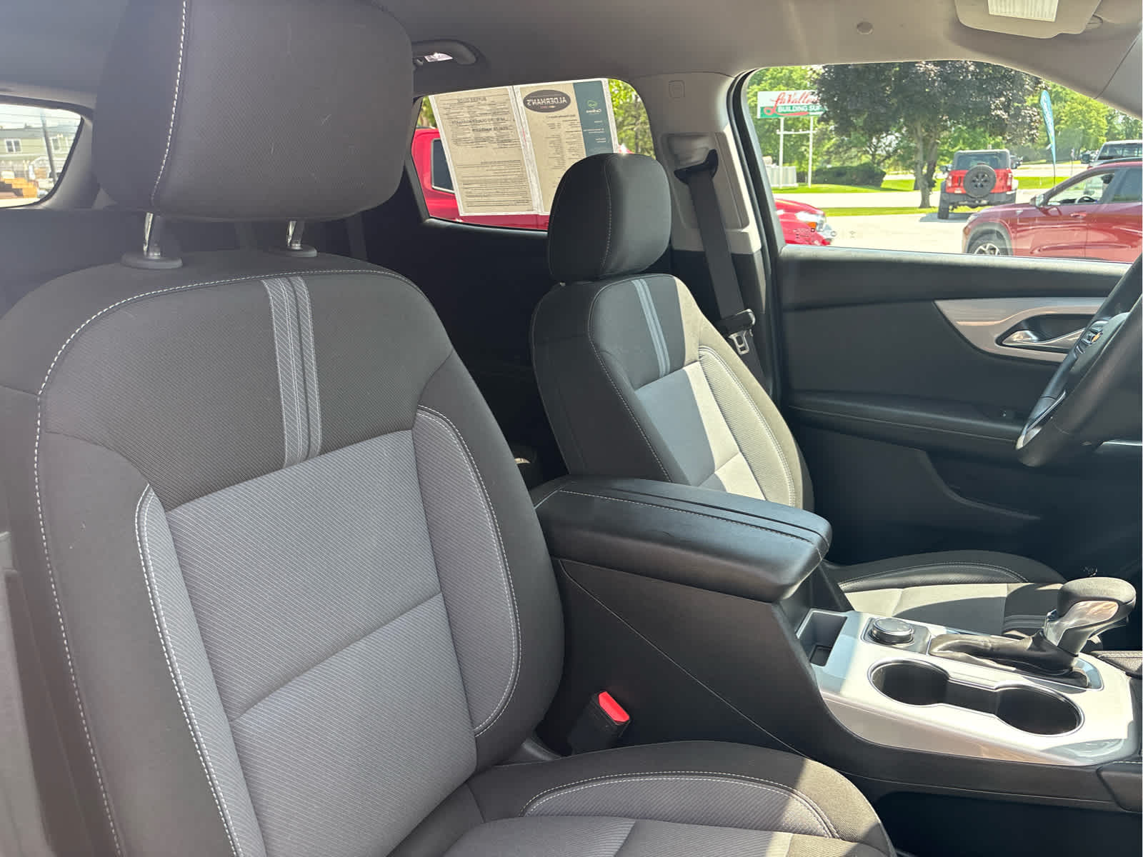 2025 Chevrolet Blazer 2LT - Photo 26