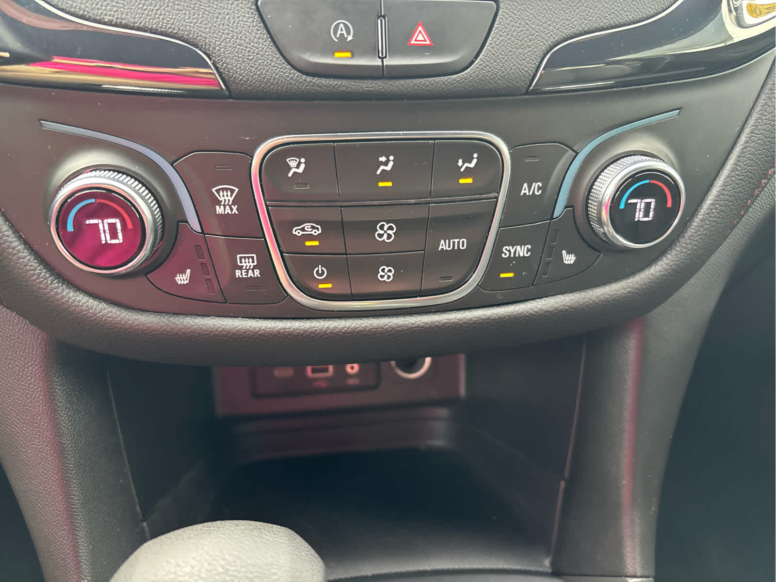 2023 Chevrolet Equinox RS - Photo 16