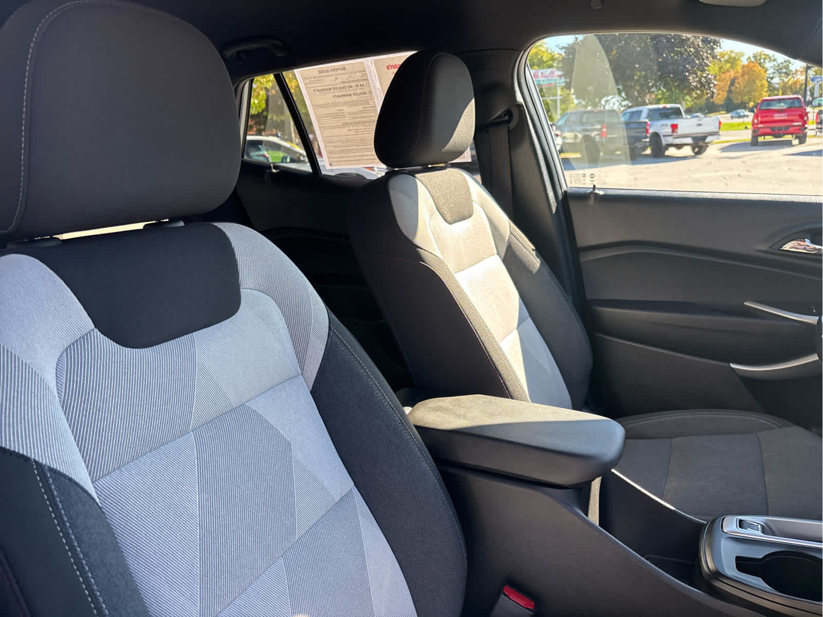 2024 Chevrolet Trax RS - Photo 26
