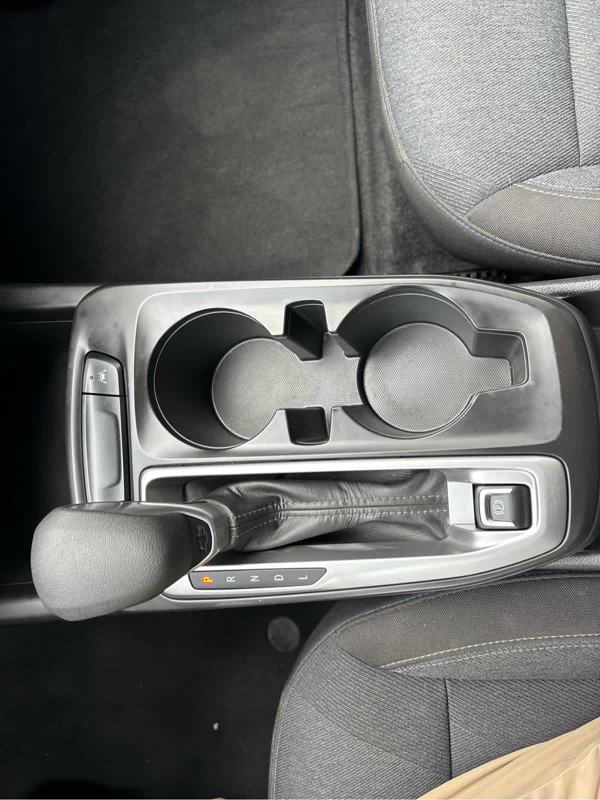2024 Chevrolet Trax LS - Photo 16