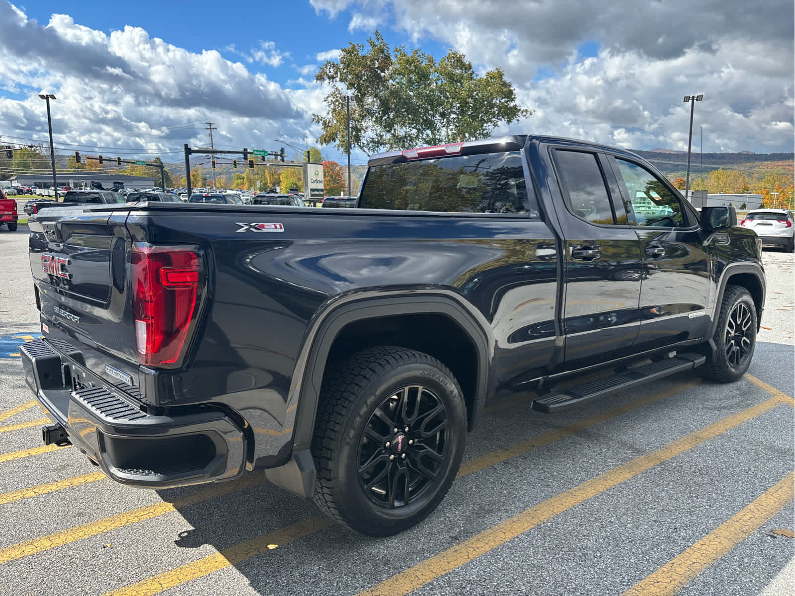 2022 GMC Sierra 1500 Elevation - Photo 8