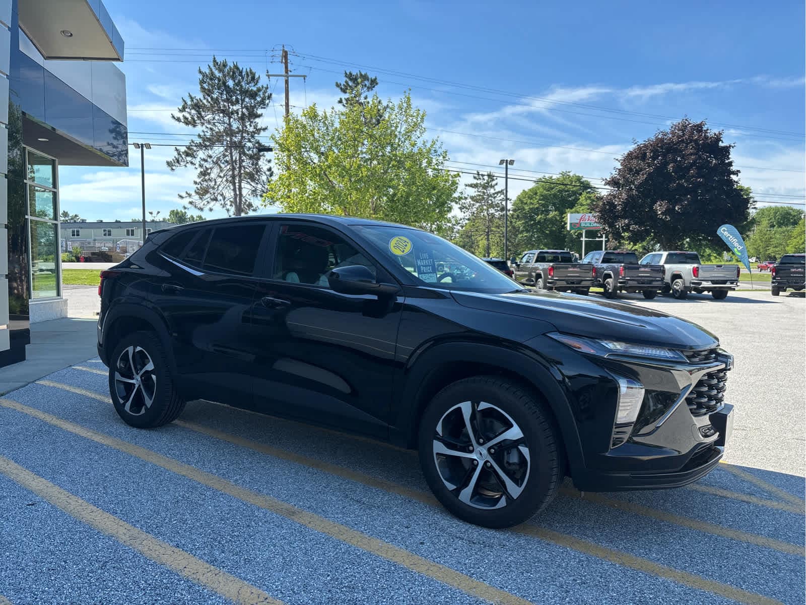 2024 Chevrolet Trax RS - Photo 4