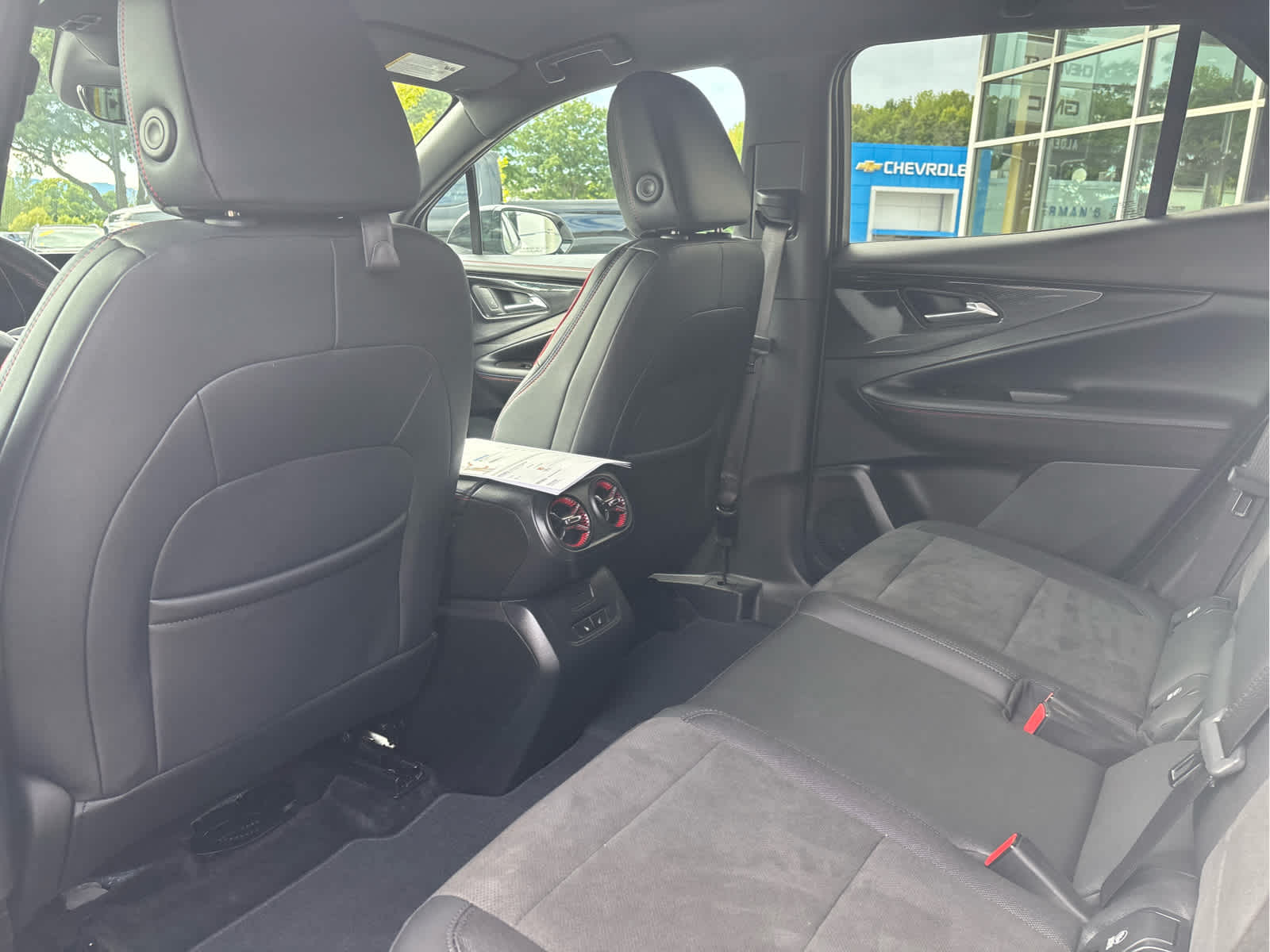 2024 Chevrolet Blazer EV RS - Photo 19