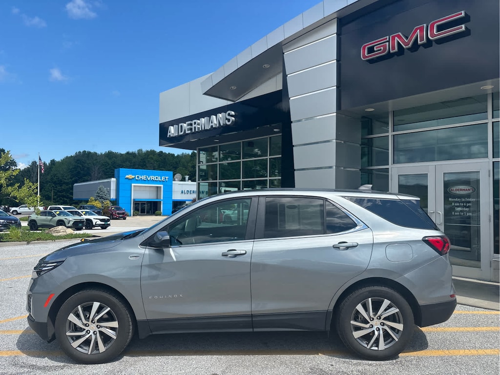 Used 2024 Chevrolet Equinox LT SUV
