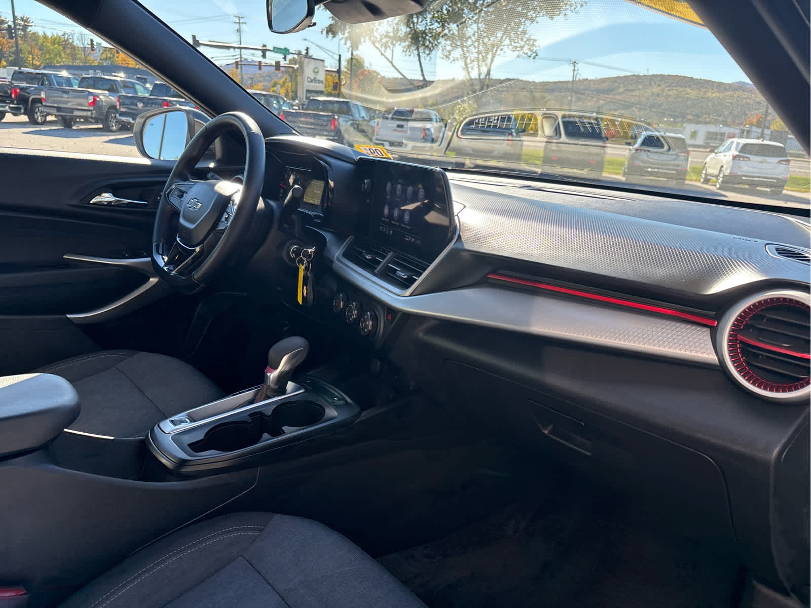 2024 Chevrolet Trax RS - Photo 25