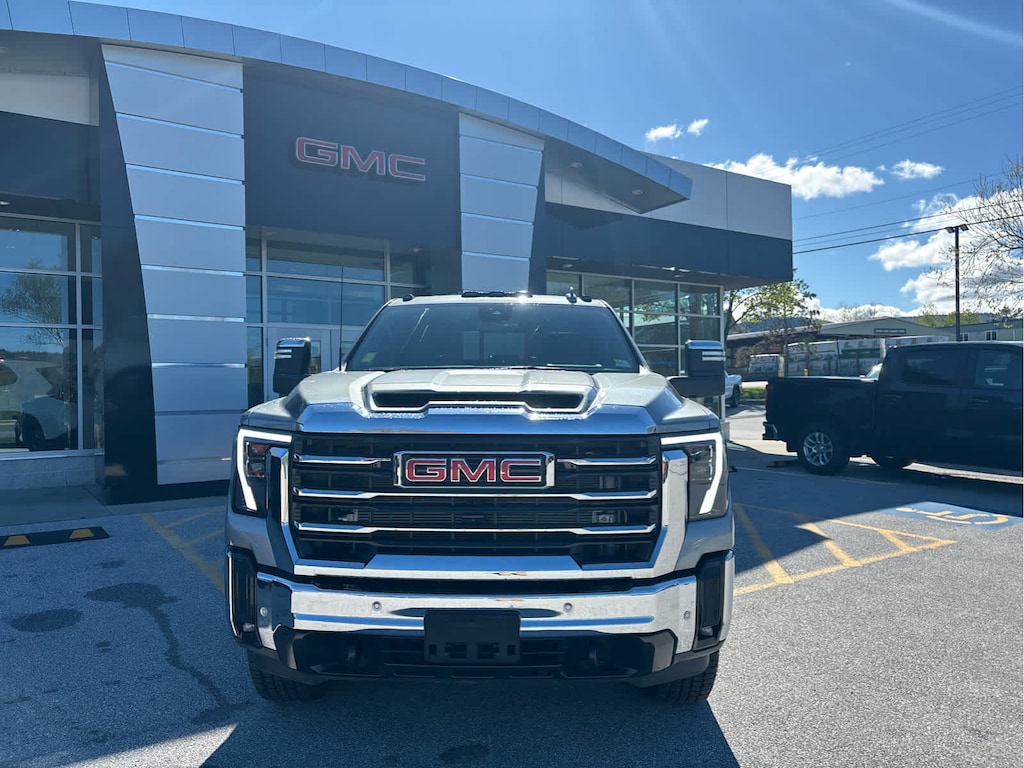 Used 2025 GMC Sierra 3500 HD SLT Truck
