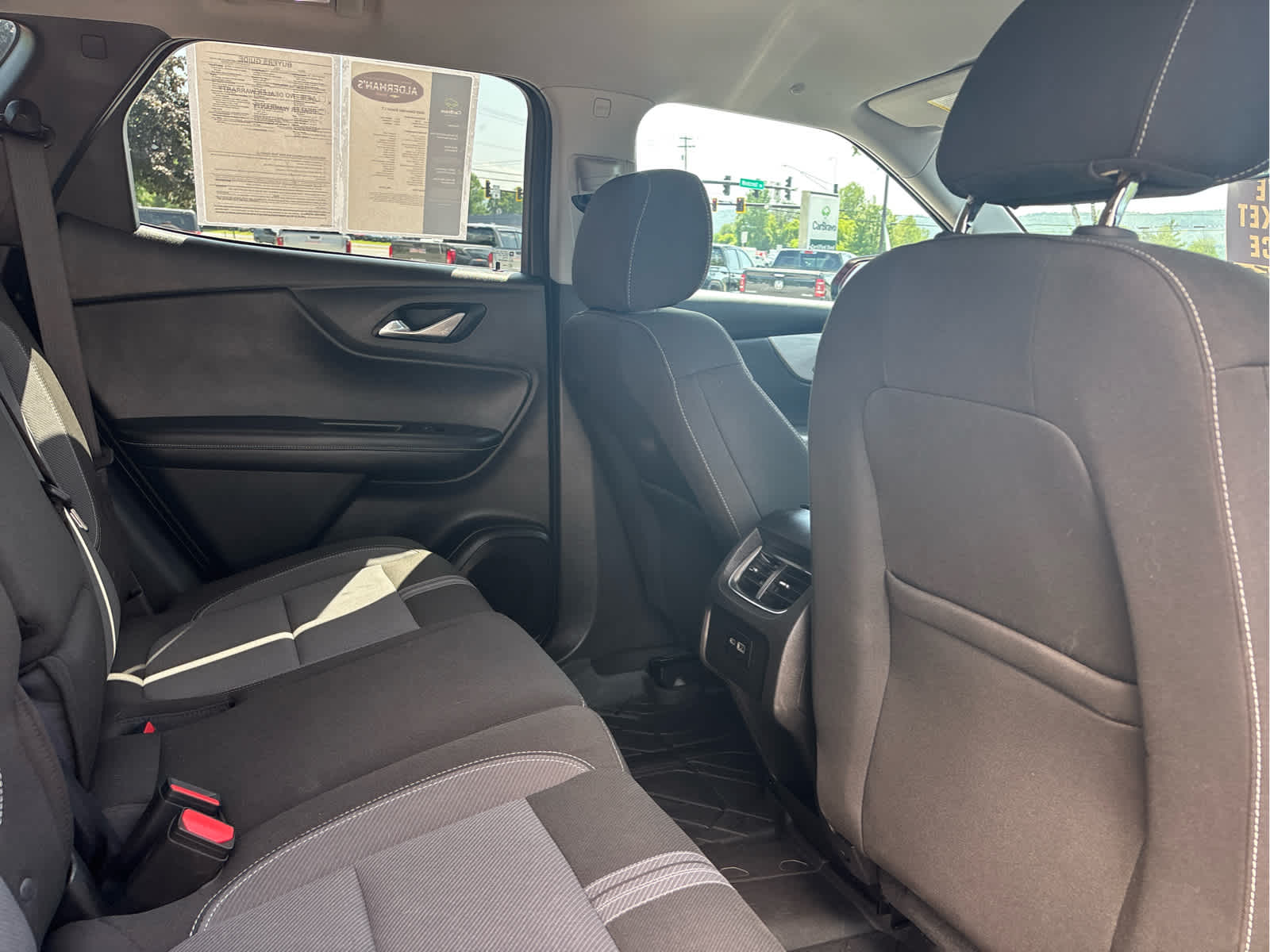 2025 Chevrolet Blazer 2LT - Photo 23