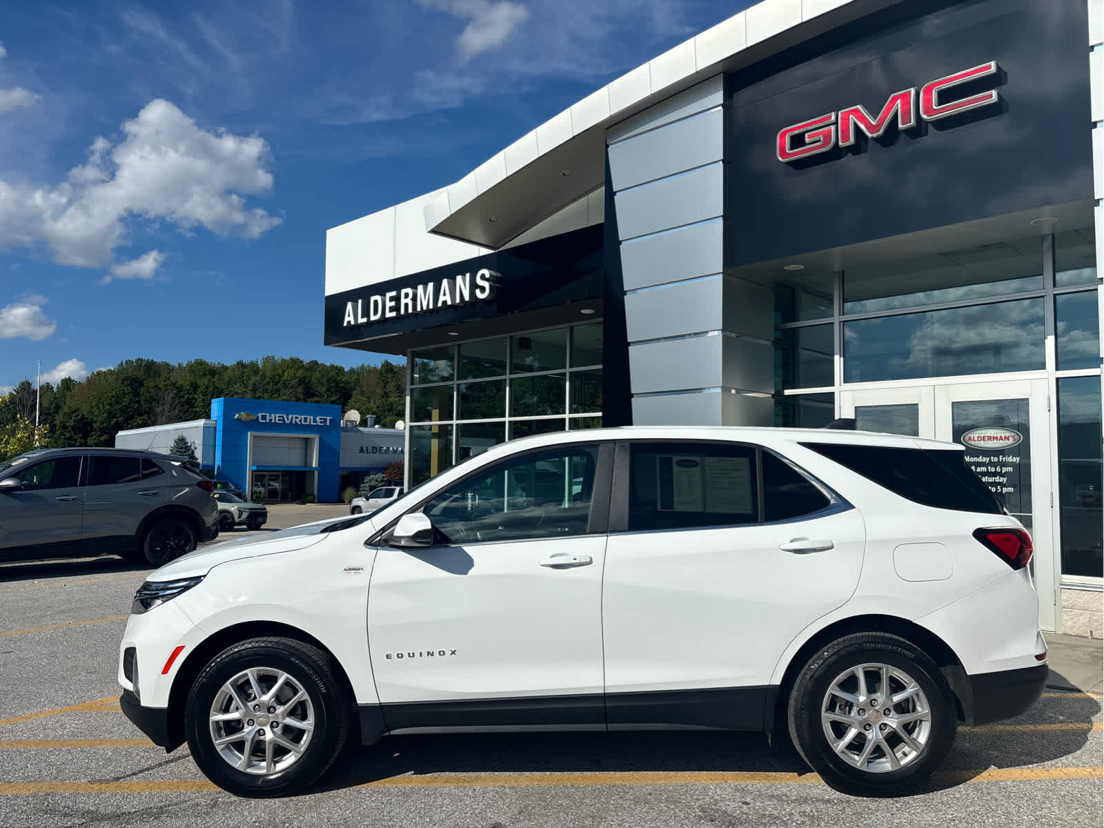 Used 2024 Chevrolet Equinox LT SUV
