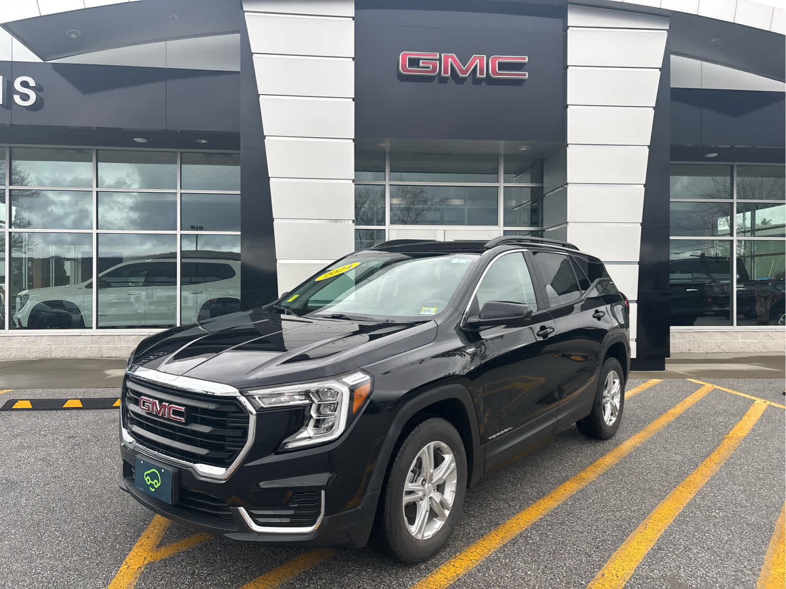 2024 GMC Terrain SLE AWD's photo