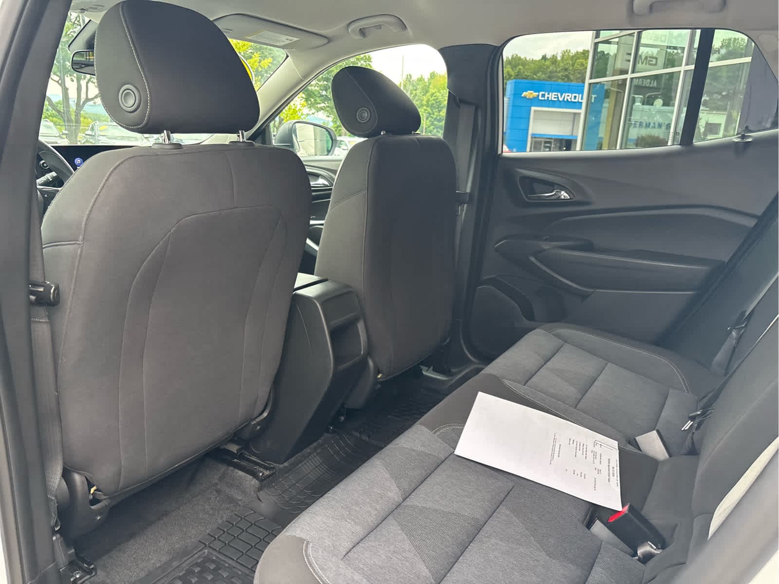 2024 Chevrolet Trax LS - Photo 18