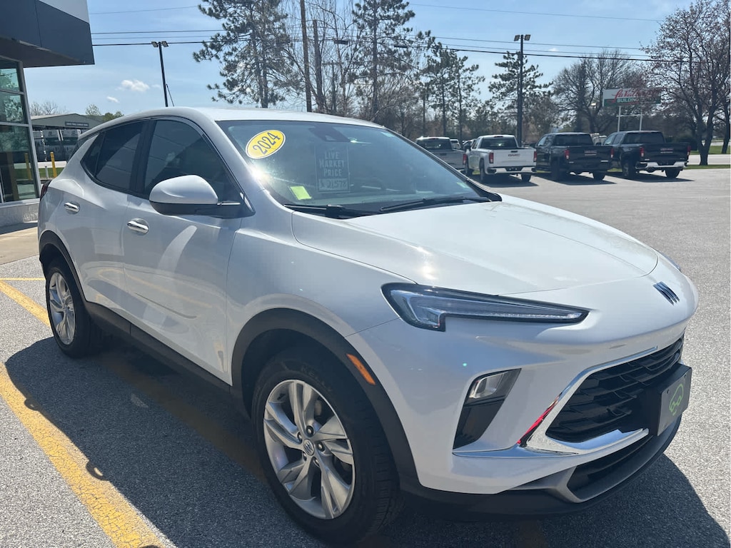 Used 2024 Buick Encore GX Preferred SUV