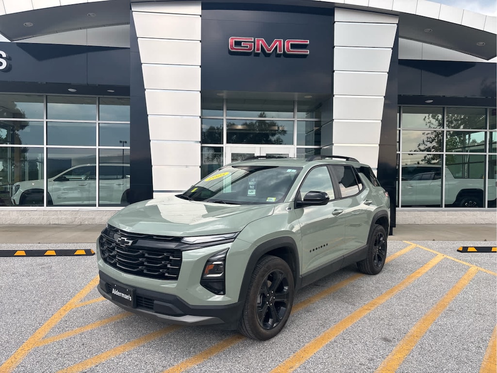 Used 2025 Chevrolet Equinox LT SUV