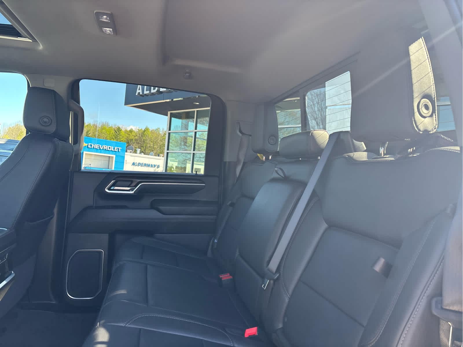 2025 GMC Sierra 3500HD SLT - Photo 23