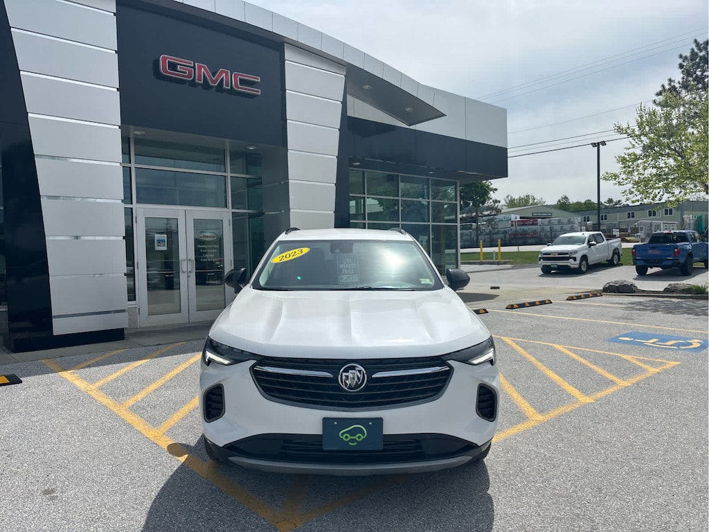 Used 2023 Buick Envision Preferred SUV