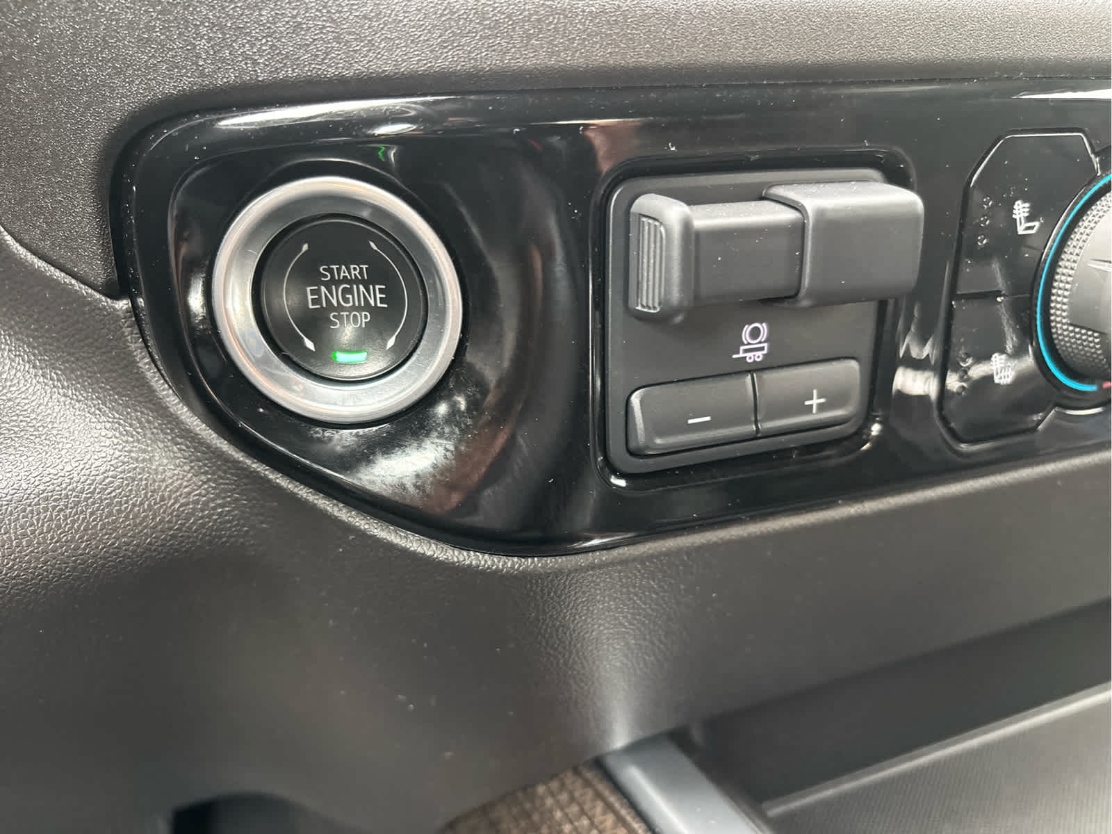 2024 Chevrolet Silverado 1500 LT Trail Boss - Photo 17