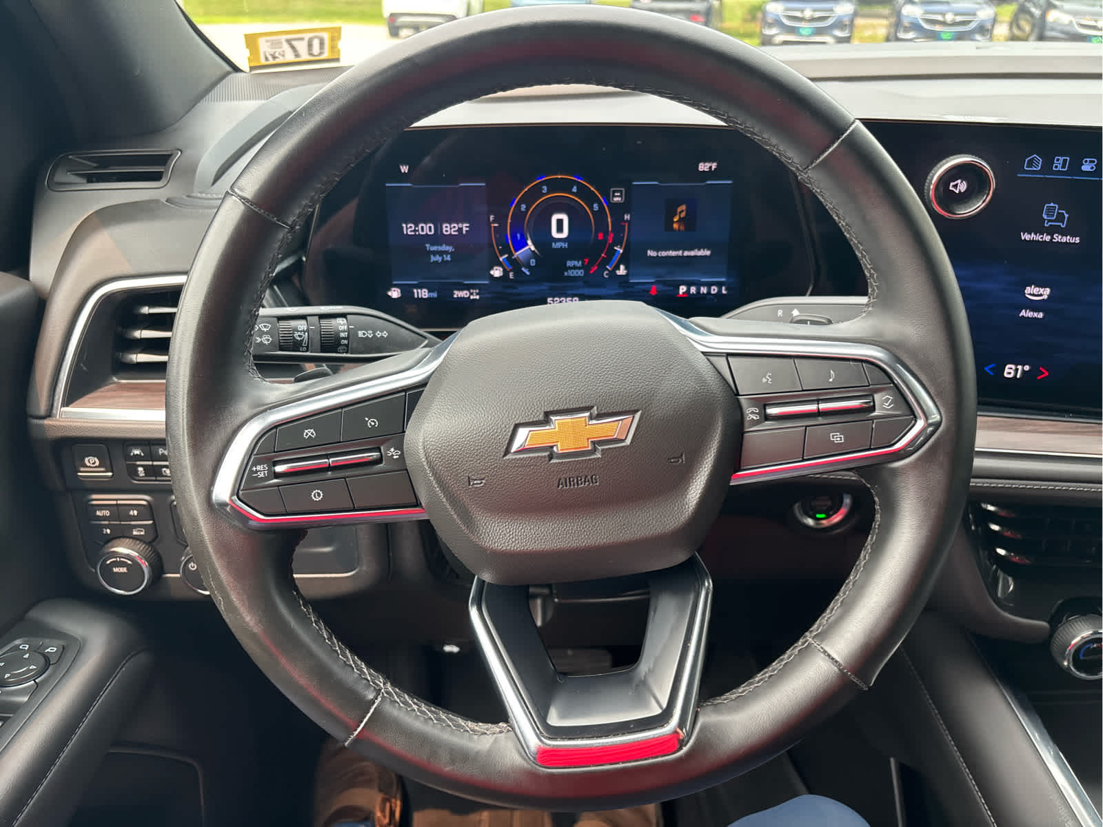2025 Chevrolet Suburban LS - Photo 12