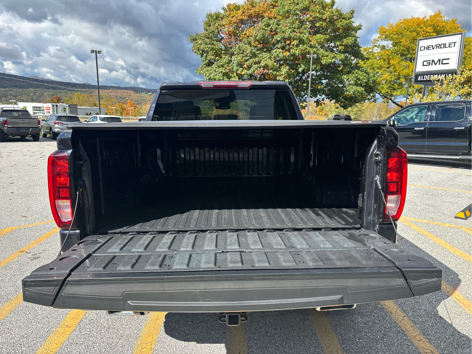 2022 GMC Sierra 1500 Elevation - Photo 7