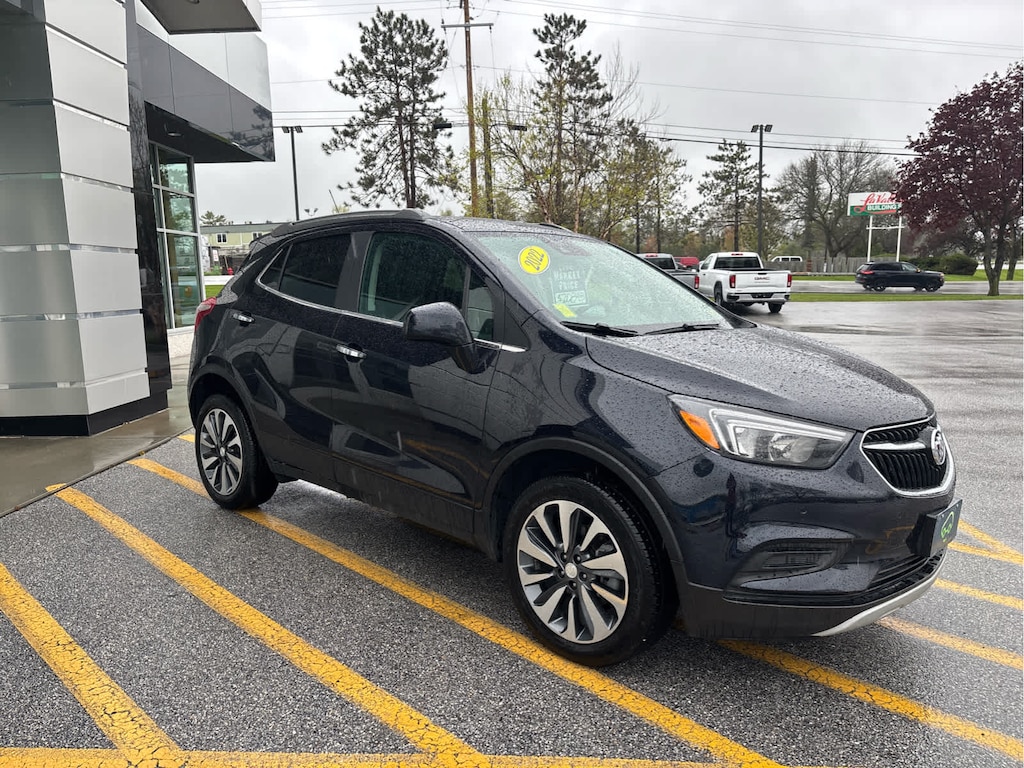 Used 2022 Buick Encore Preferred SUV
