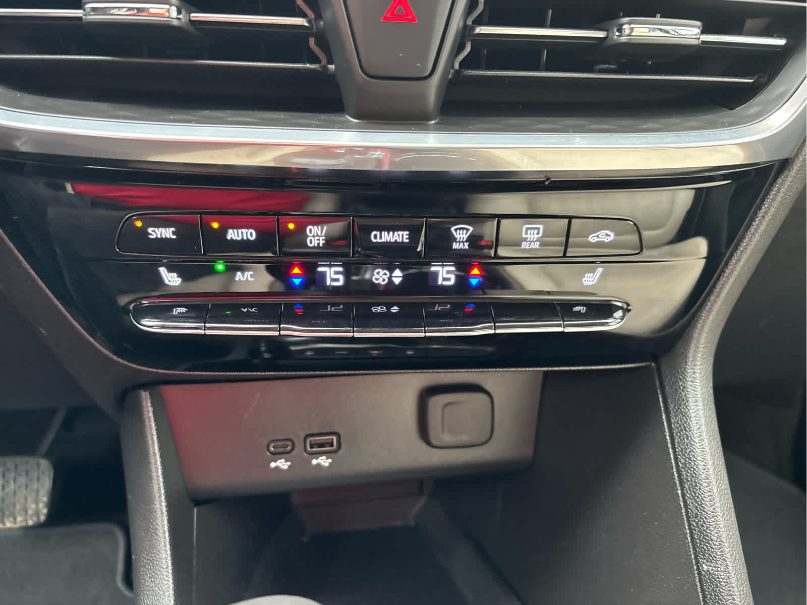 2024 Buick Encore GX Avenir - Photo 16