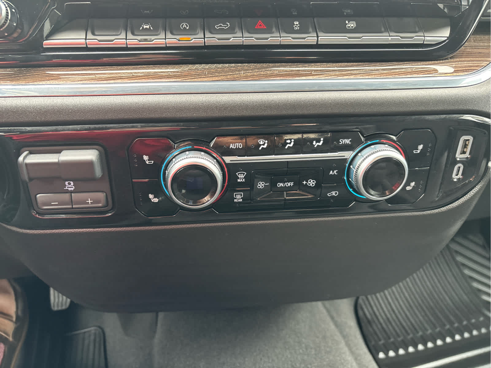 2025 GMC Sierra 1500 Elevation - Photo 16