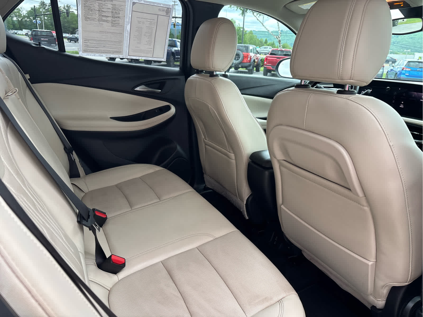 2024 Buick Encore GX Avenir - Photo 23