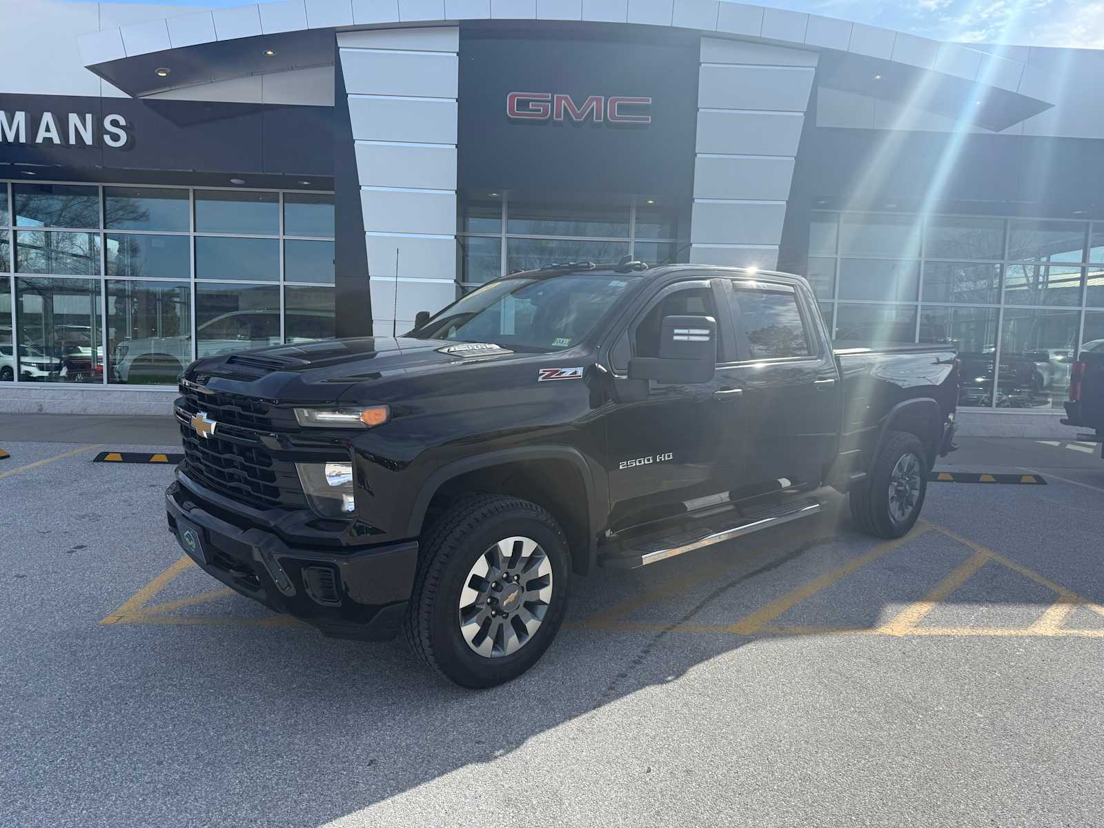 2024 Chevrolet Silverado HD Custom 4WD Crew Cab Standard Box's photo