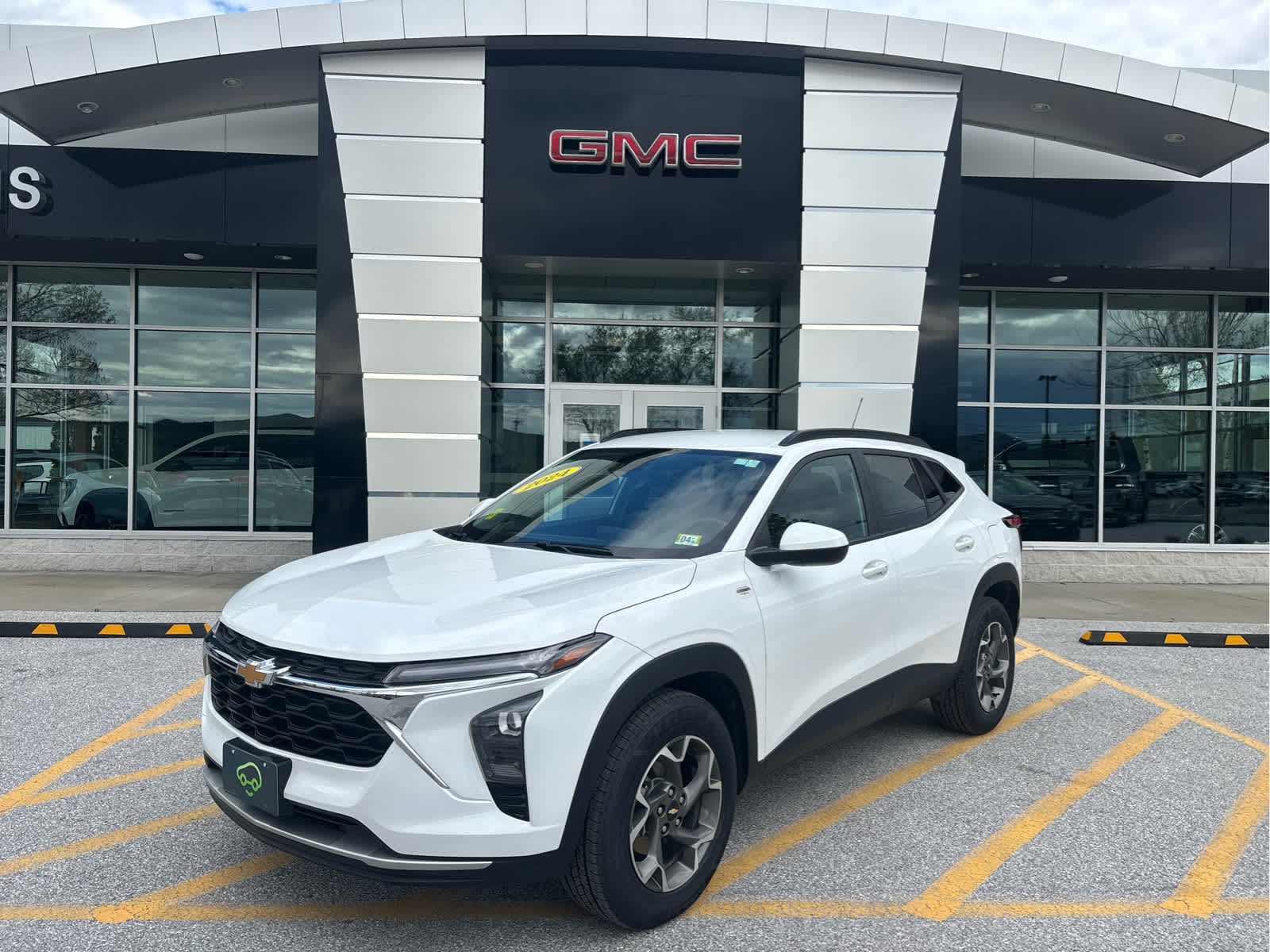 2024 Chevrolet Trax LT's photo
