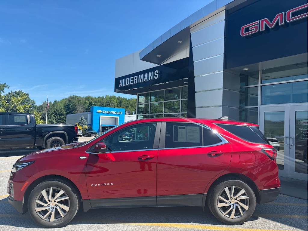 Used 2024 Chevrolet Equinox LT SUV