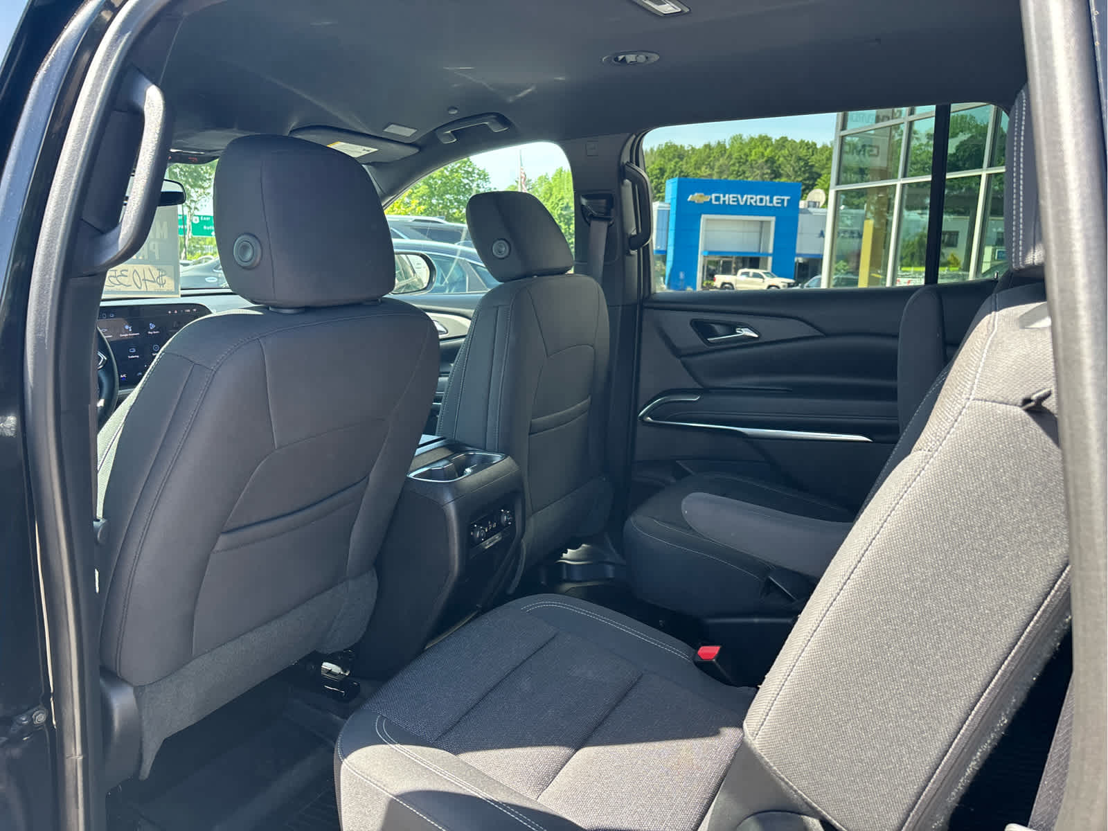 2025 Chevrolet Traverse LT - Photo 20