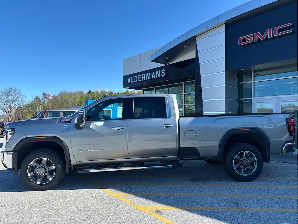 Used 2025 GMC Sierra 3500 HD SLT Truck