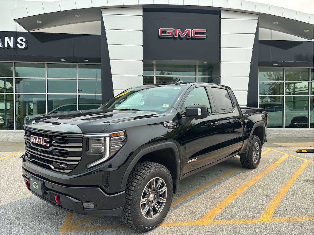 Used 2024 GMC Sierra 1500 AT4 Truck