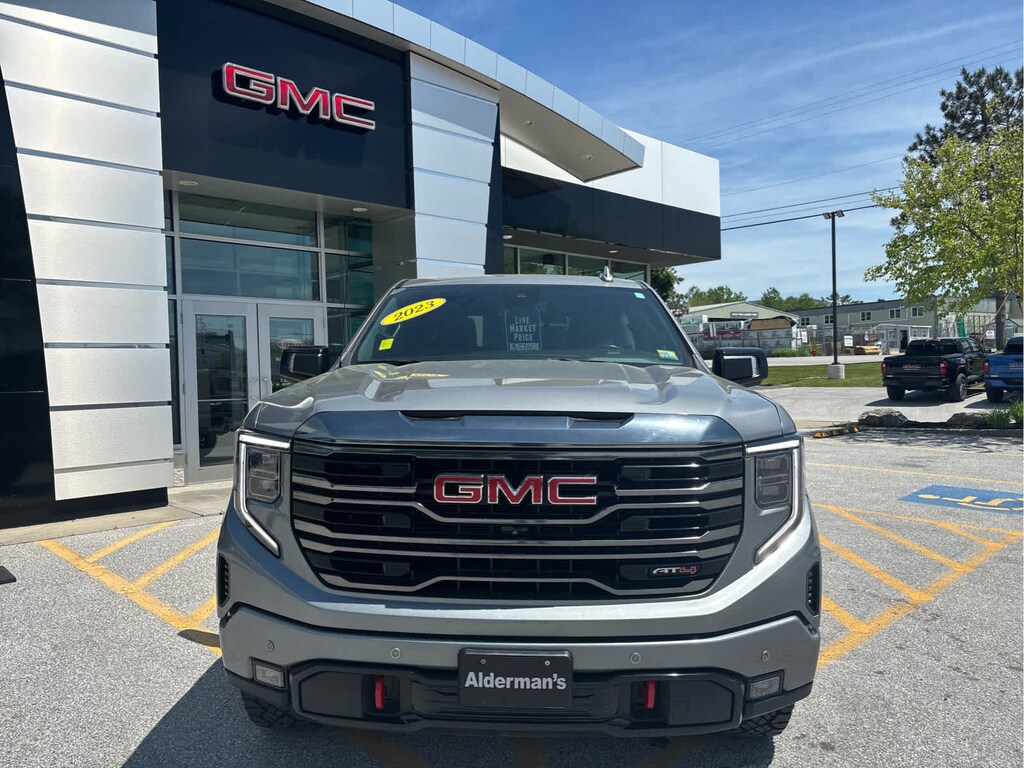 Used 2023 GMC Sierra 1500 AT4 Truck