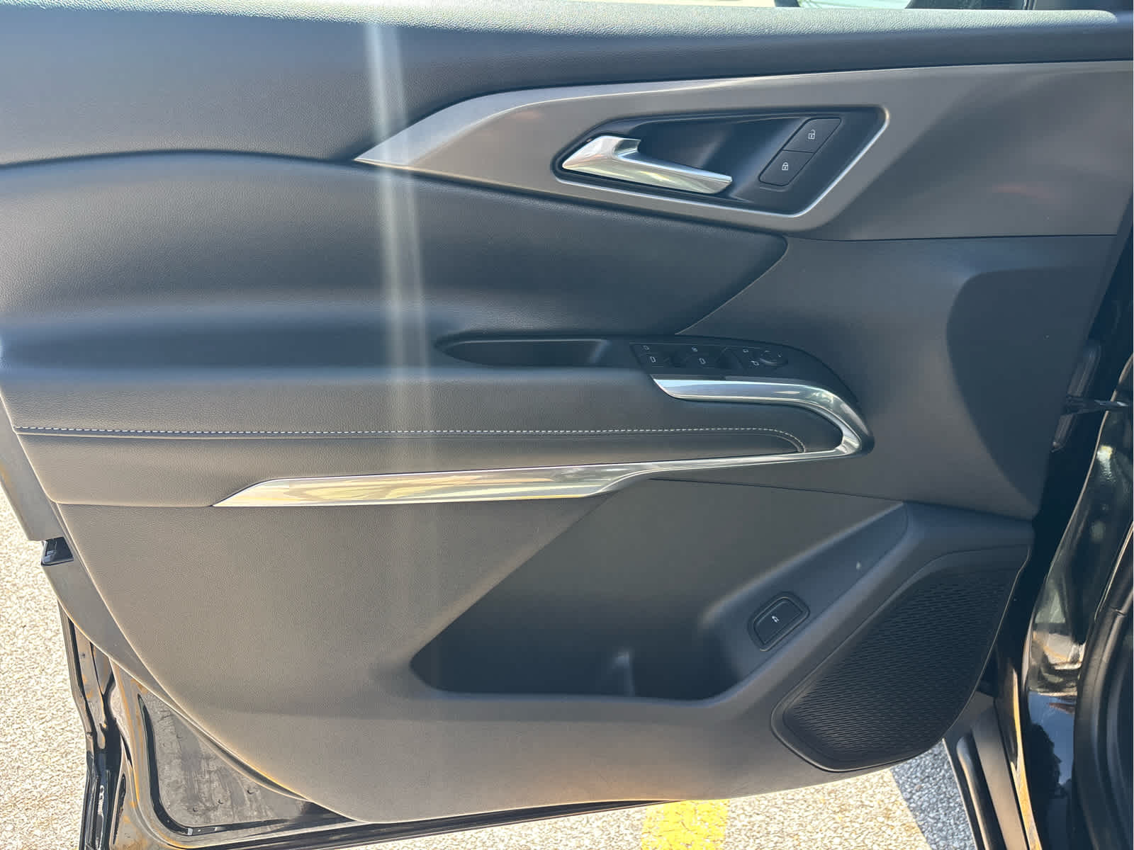 2025 Chevrolet Traverse LT - Photo 19
